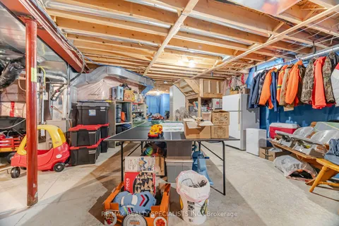 118 Lampman Drive, ON L3M 0E7