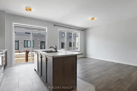 733 Megrez Way, ON K2J 6S8