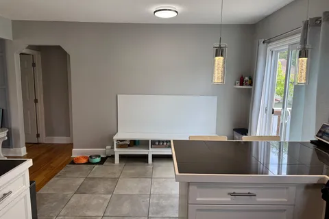 1307 Dale Avenue, ON P1B 6V5