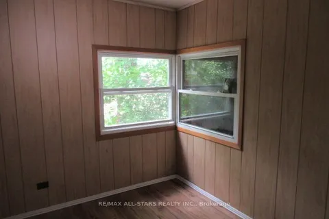83 King Street, ON K0M 1A0