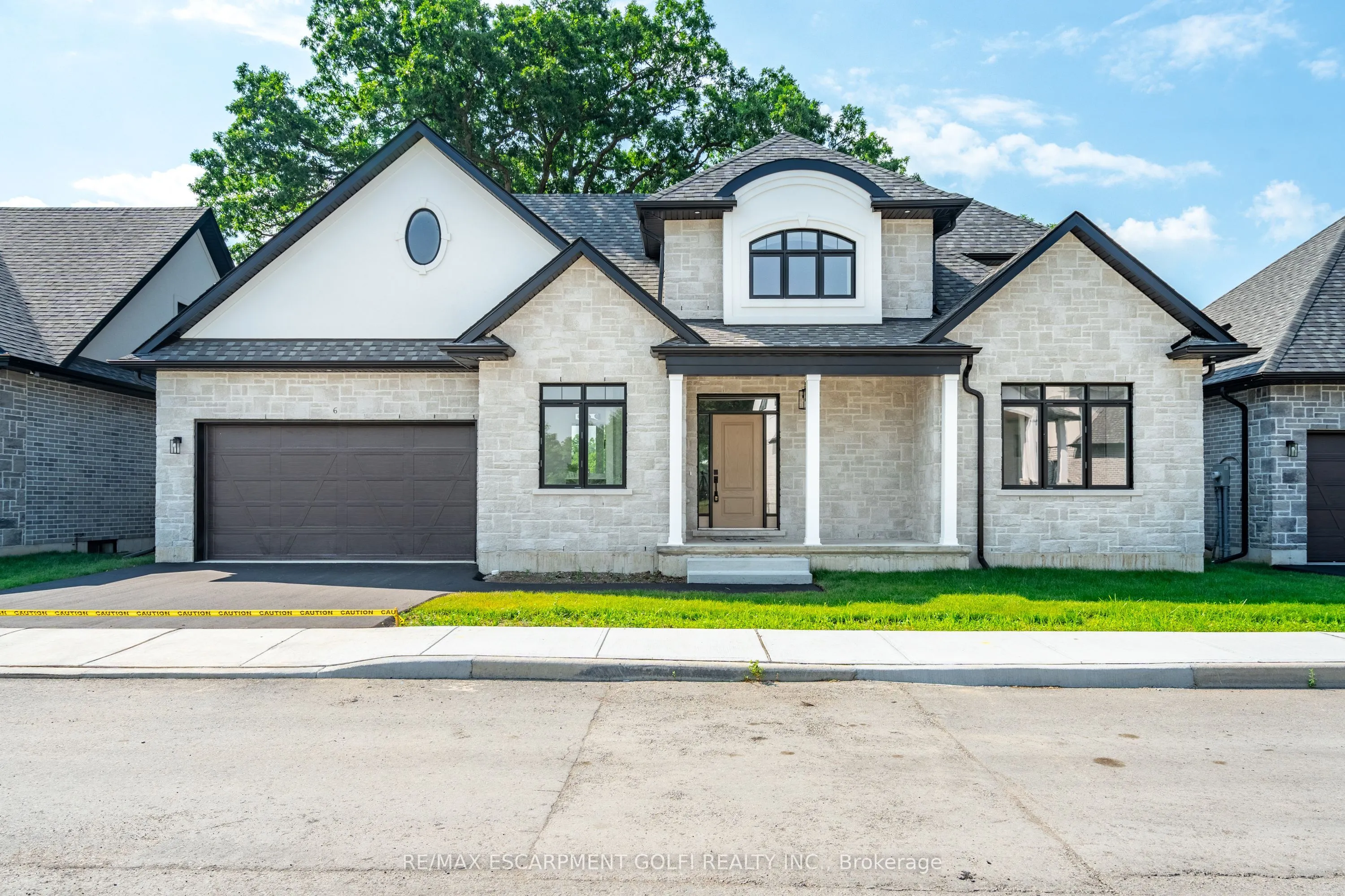 242 Mount Pleasant Street, ON N3T 1V1