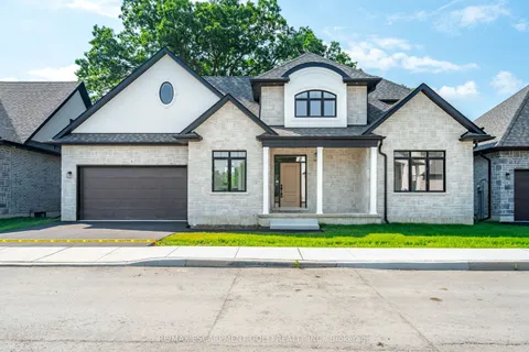 242 Mount Pleasant Street, ON N3T 1V1
