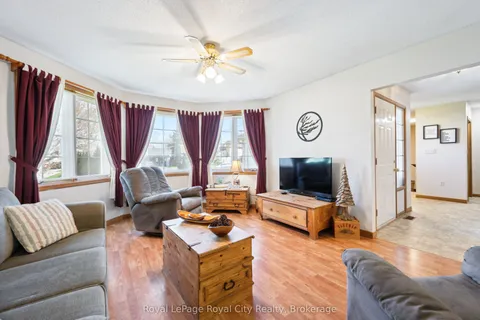 320 Bell Street, ON N0G 2P0