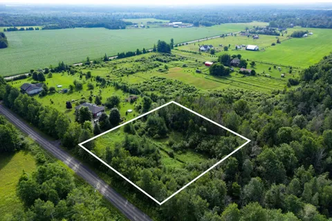2630 Mcmullen Road, ON K0G 1J0