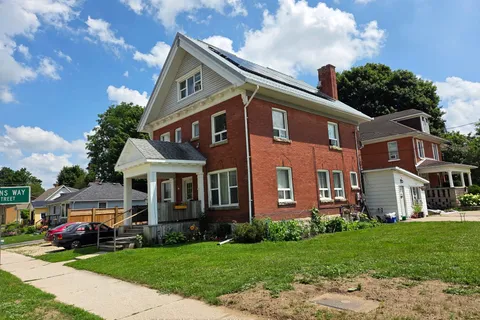 211 Mill Street, ON N0G 1R0