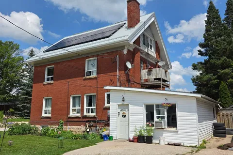 211 Mill Street, ON N0G 1R0