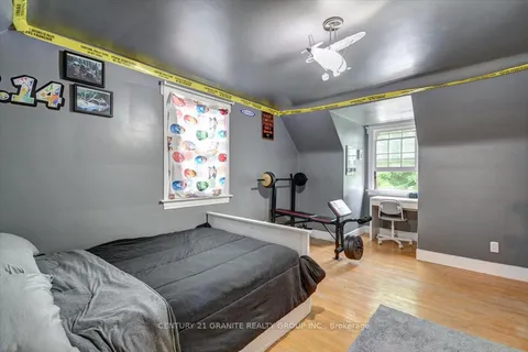 18 Highschool Lane, ON K0L 1C0