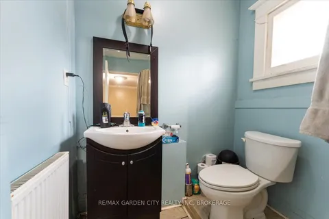 43 York Street, ON L2R 6C2