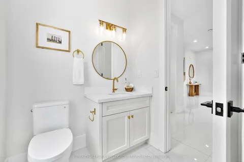 213 Suzanne Mess Boulevard, ON K9A 3L3