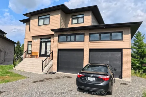 550 Bonaventure Court, ON P3A 0B4