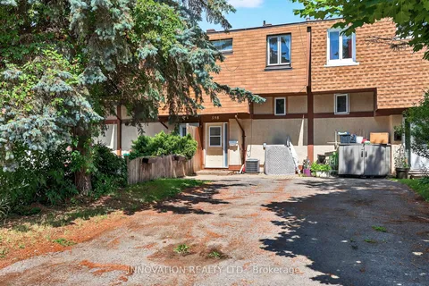 598 Seyton Drive, ON K2H 7X5