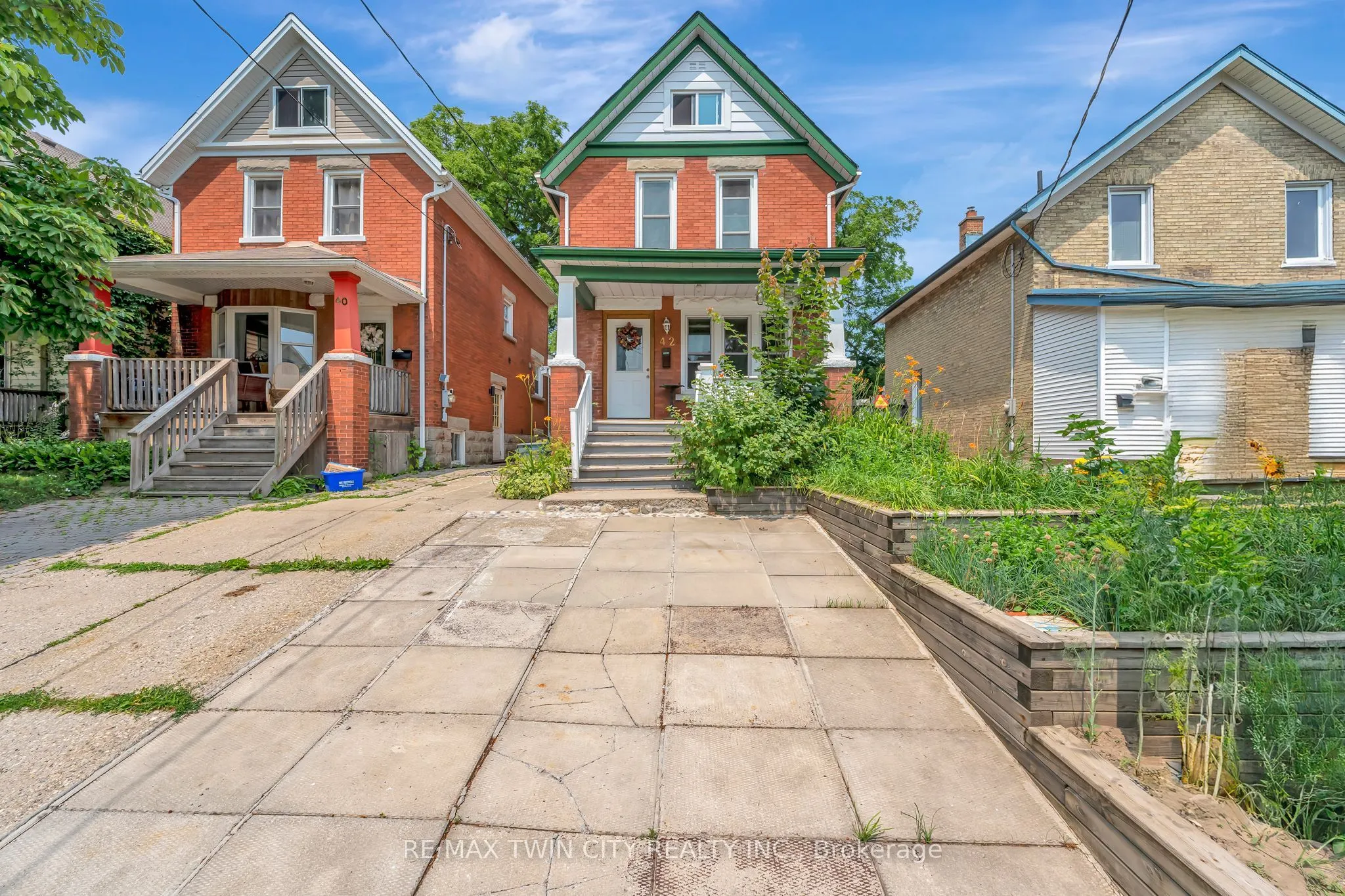 42 Shanley Street, ON N2H 4N9