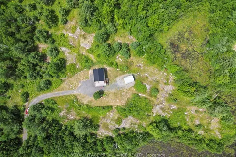 11251B Highway 41 N/A, ON K0H 1Z0