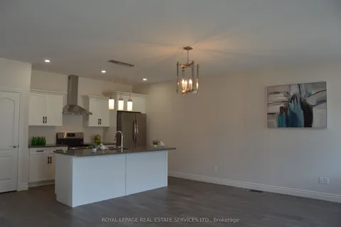 48 Callams Bay Crescent, ON N9V 4C5