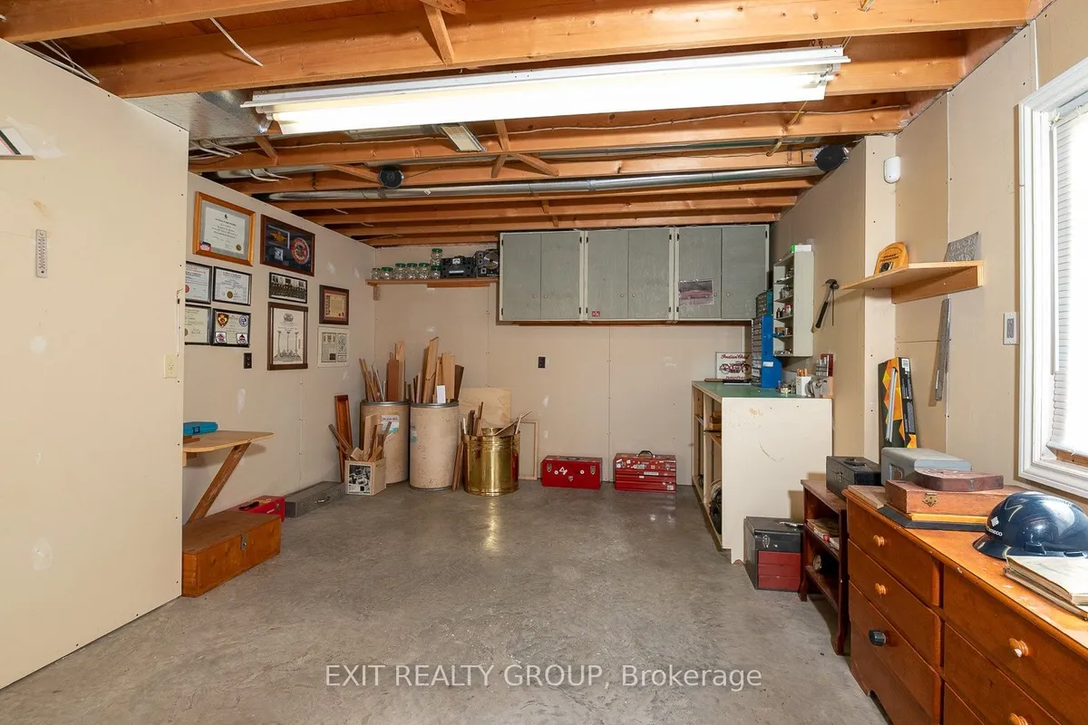 16845 Telephone Road, ON K8V 5P4