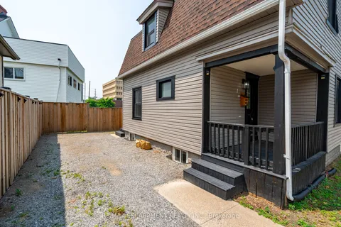 1 Prince Street, ON L2R 3X6