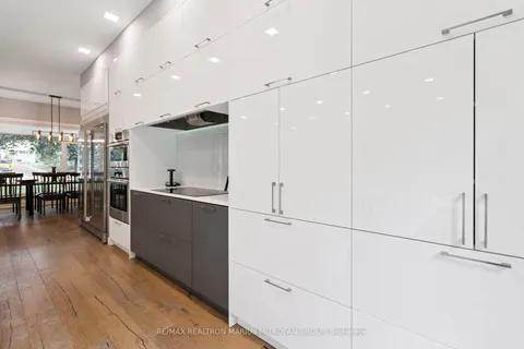 1 Gaywood Gardens, ON N3T 5J7