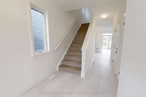 1225 Tulloch Avenue, ON N6M 0L8