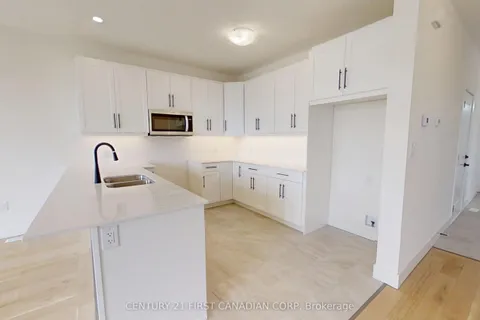 1217 Tulloch Avenue, ON N6M 0L8