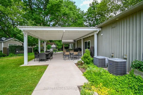 23 Four Mile Creek Road, ON L0S 1J1