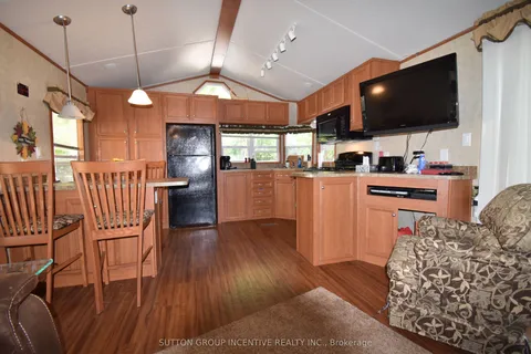 1082 Shamrock Marina Road, ON P0E 1N0