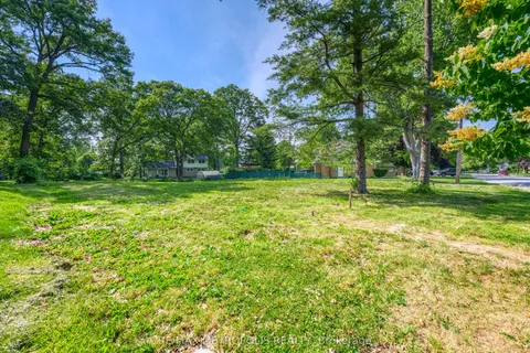 1307-S Ridgewood Drive, ON N7V 3R2