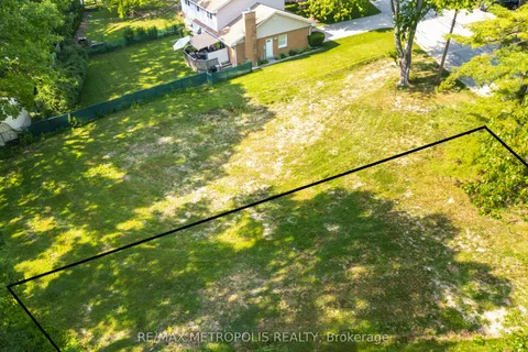 1307-N Ridgewood Drive, ON N7V 3R2