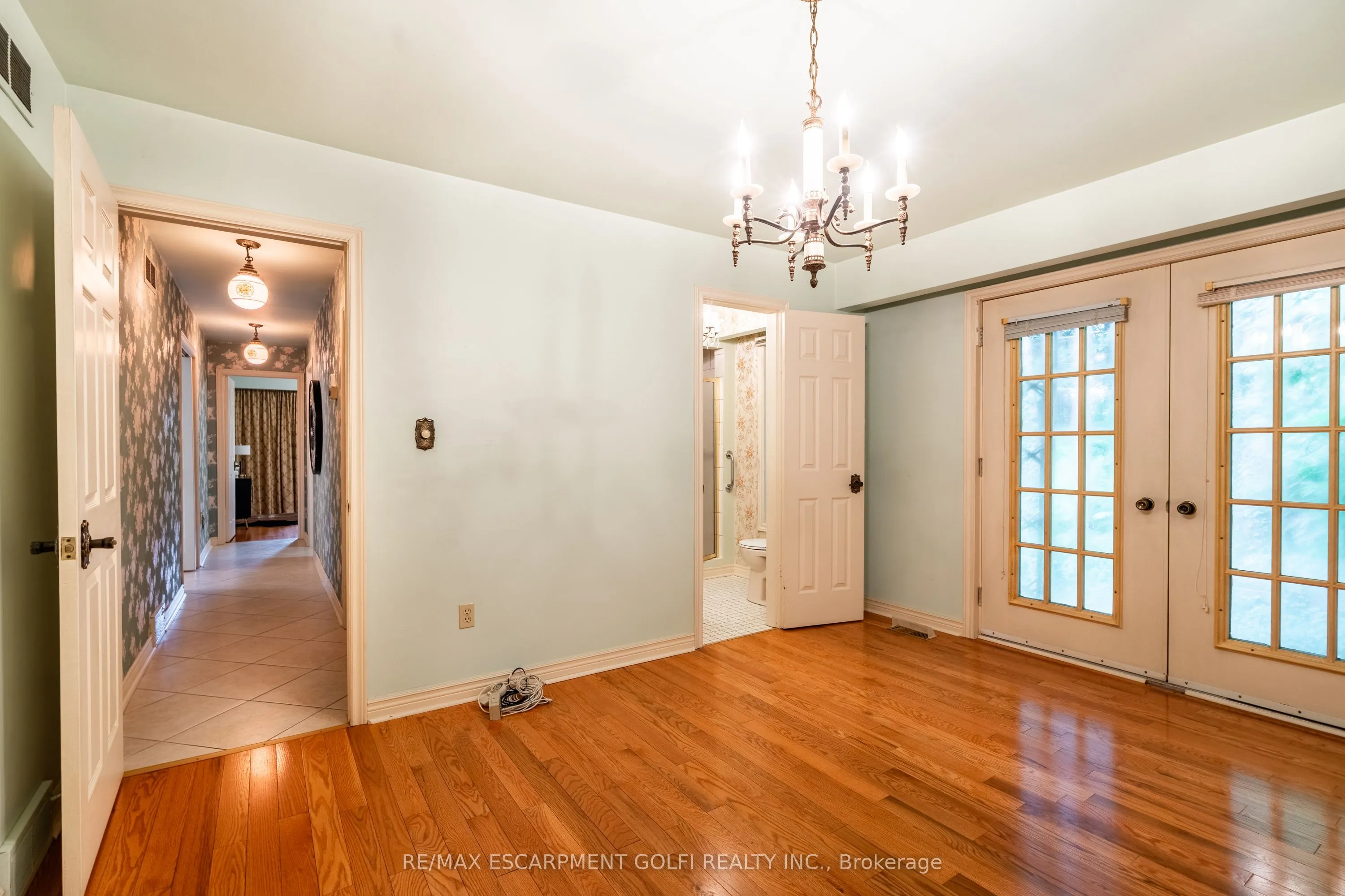 2083 HOLLOW Road, ON L0S 1E6