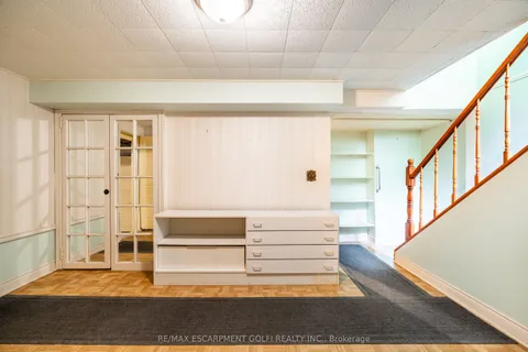 2083 HOLLOW Road, ON L0S 1E6