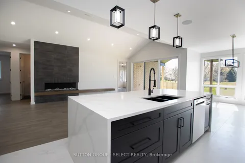 99 Optimist Drive, ON N5P 0G4