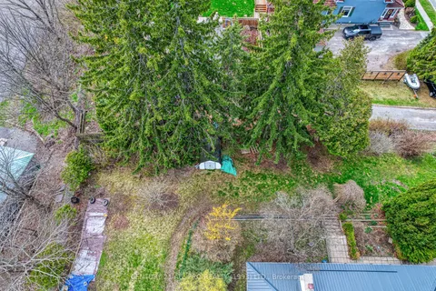 1004 Ontario Street, ON K9A 3C7