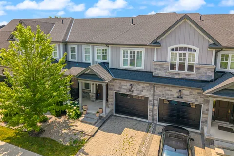 7 Windsor Circle, ON L0S 1J0