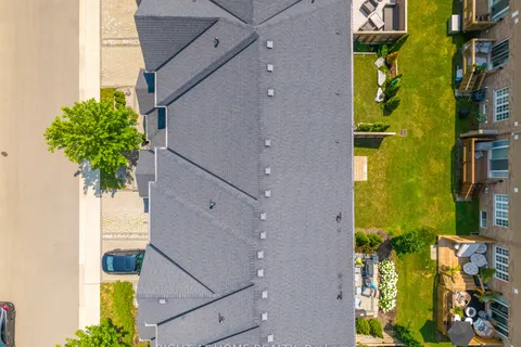 7 Windsor Circle, ON L0S 1J0