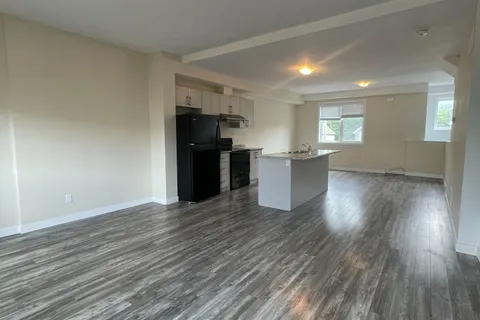 59 Denistoun Street, ON L3C 0H6