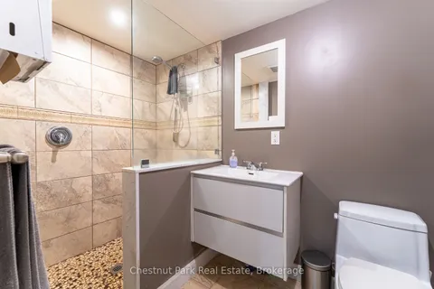 2015 141 Highway, ON P0B 1M0