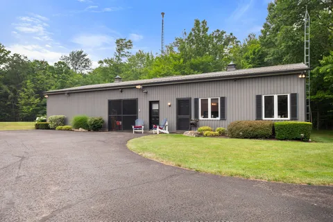 2738 Moyer Street, ON L0S 1C0