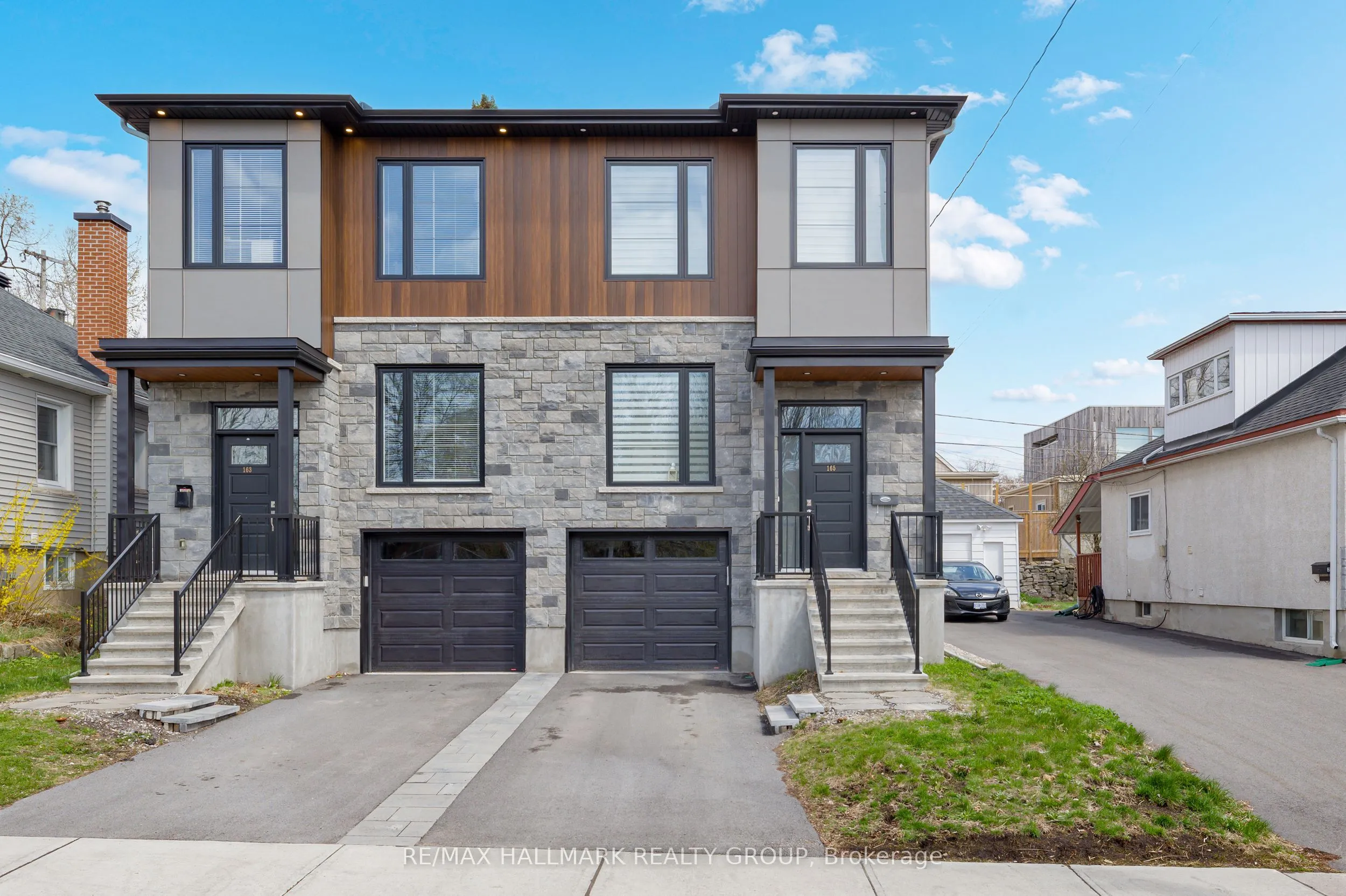 165 LONGPRE Street, ON K1L 7J5