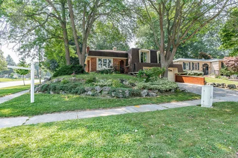 44 CEDARLAND Drive, ON N3R 6N7