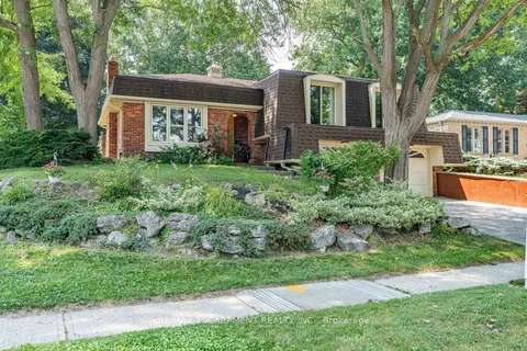 44 CEDARLAND Drive, ON N3R 6N7