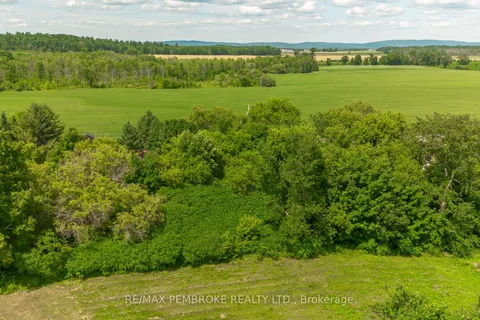 2421 Pleasant Valley Road, ON K0J 2L0