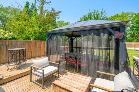 1182 Lakeshore Road, ON L2R 6P9