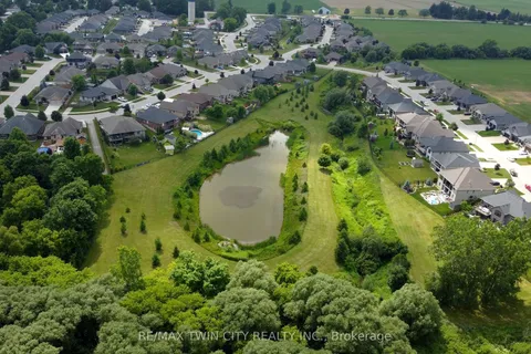 147 Robin Ridge Drive, ON N0L 1B0