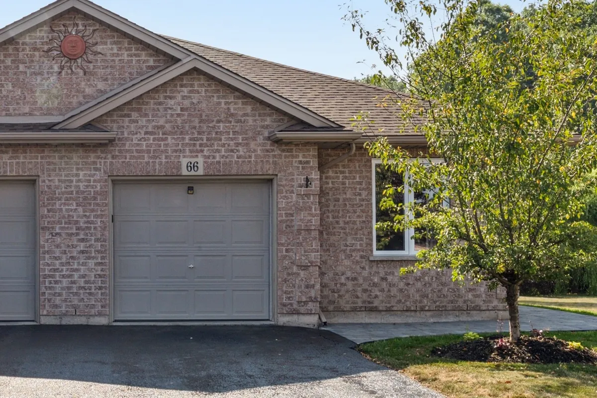 66 Bridgewater Court, ON L3C 7M6