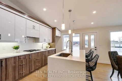 36 Dickinson Avenue, ON N0E 1M0