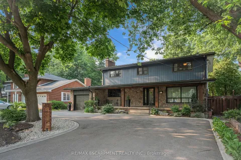 316 Fennell Avenue, ON L9C 1G4