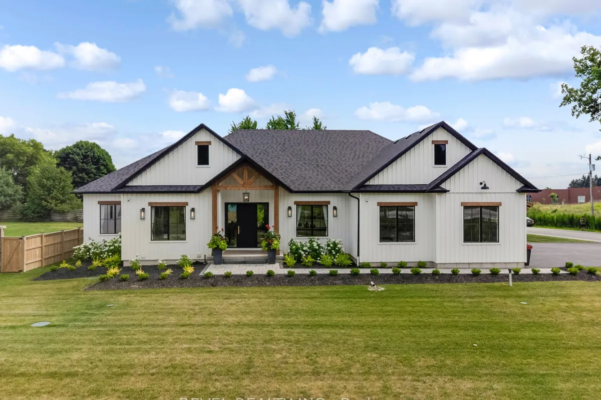 4678 Lobsinger Line, ON N0K 1L0