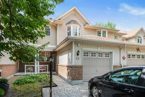 44 Tobermory Crescent, ON K2K 3M4