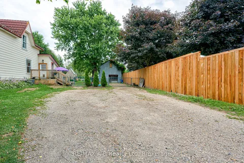 195936 19TH Line, ON N0M 2C0