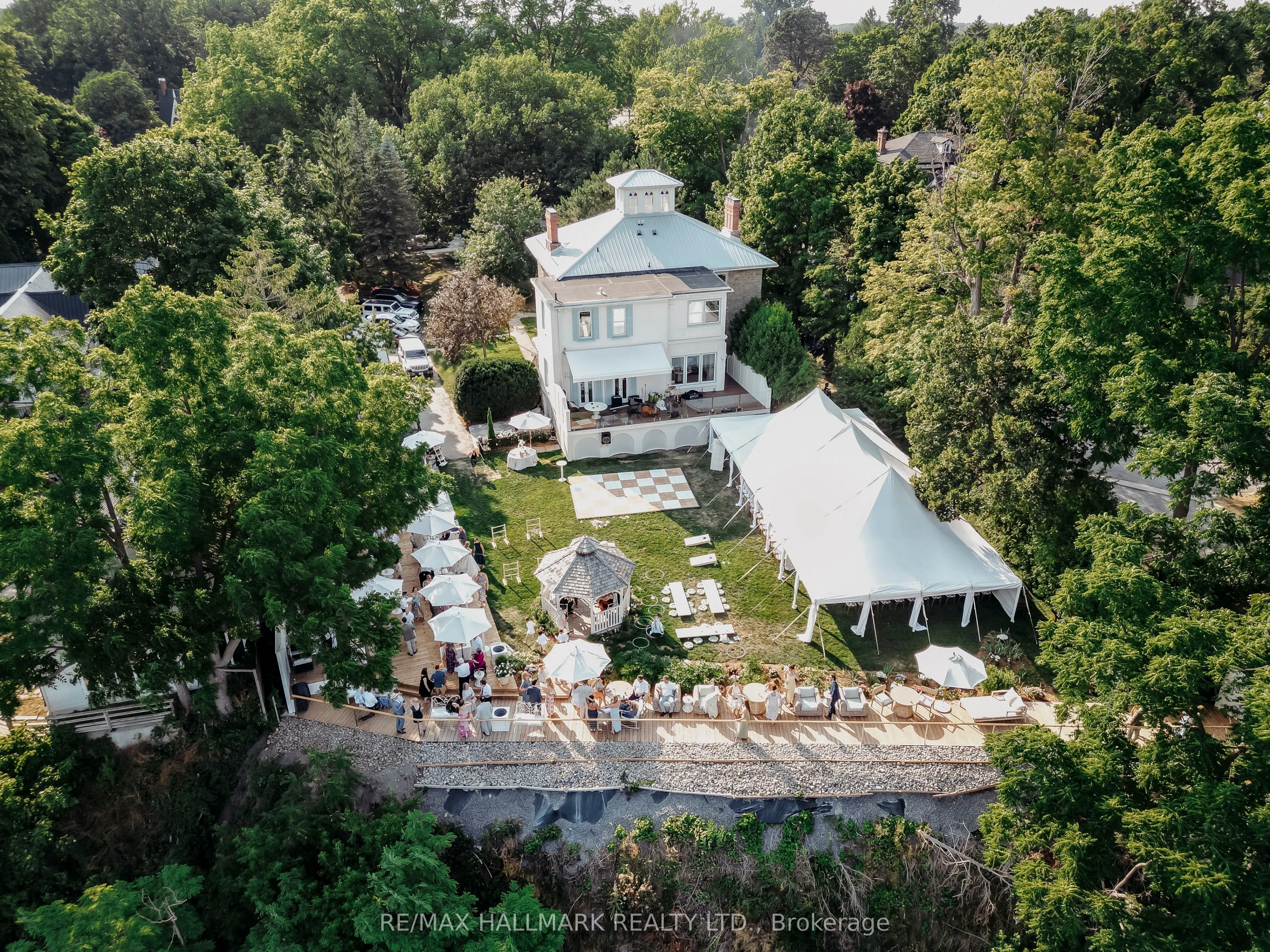 346 Picton Main Street, ON K0K 2T0