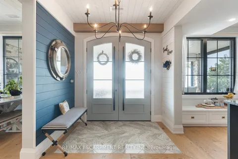 33 CEDAR Drive, ON N0E 1T0